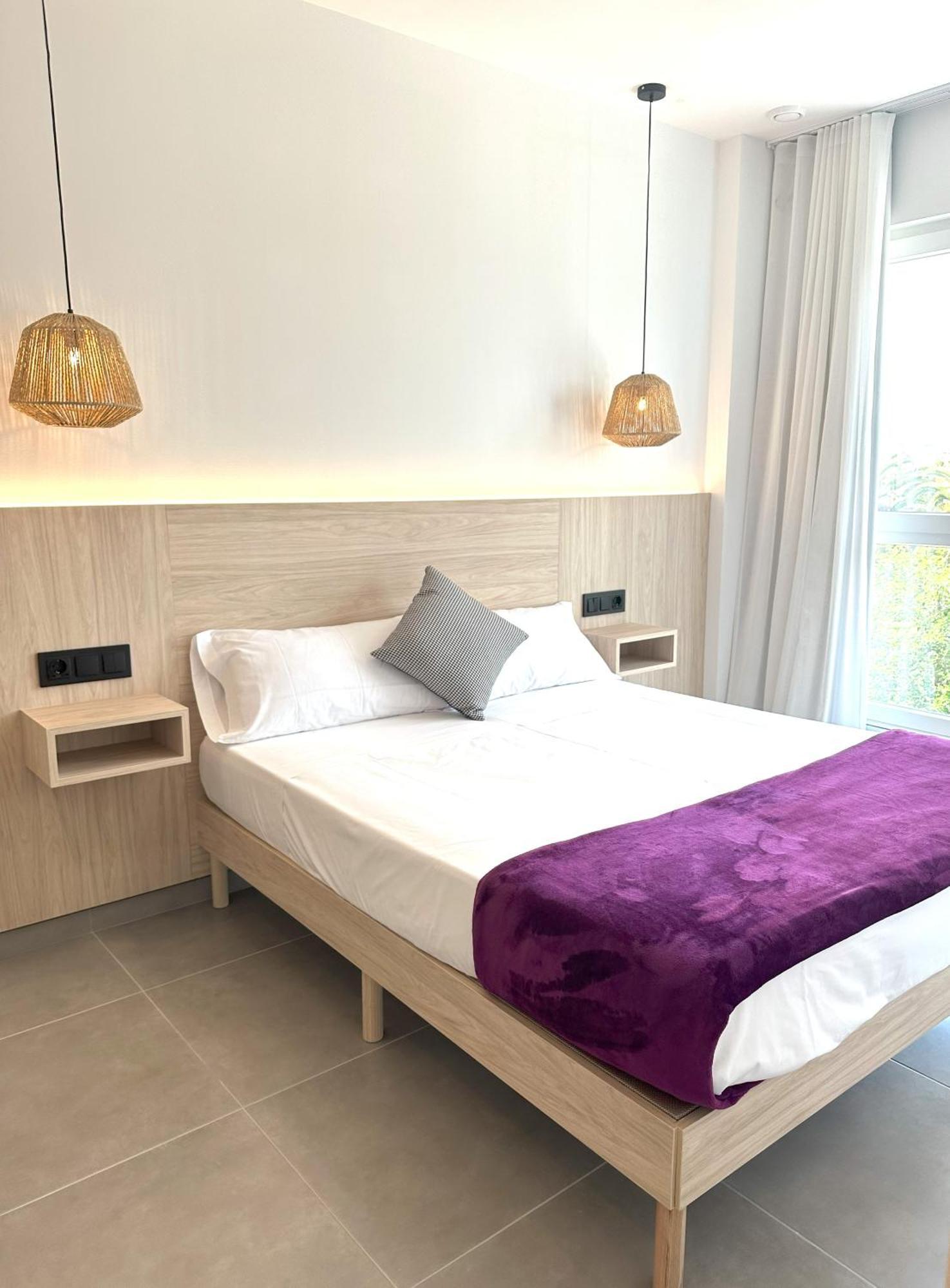 Almar 52 Suites Valencia Exteriör bild