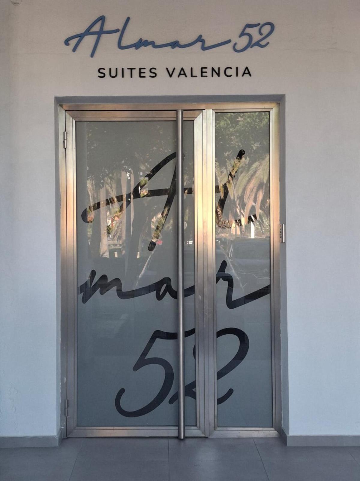 Almar 52 Suites Valencia Exteriör bild